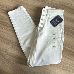 Gap button fly ivory jeans